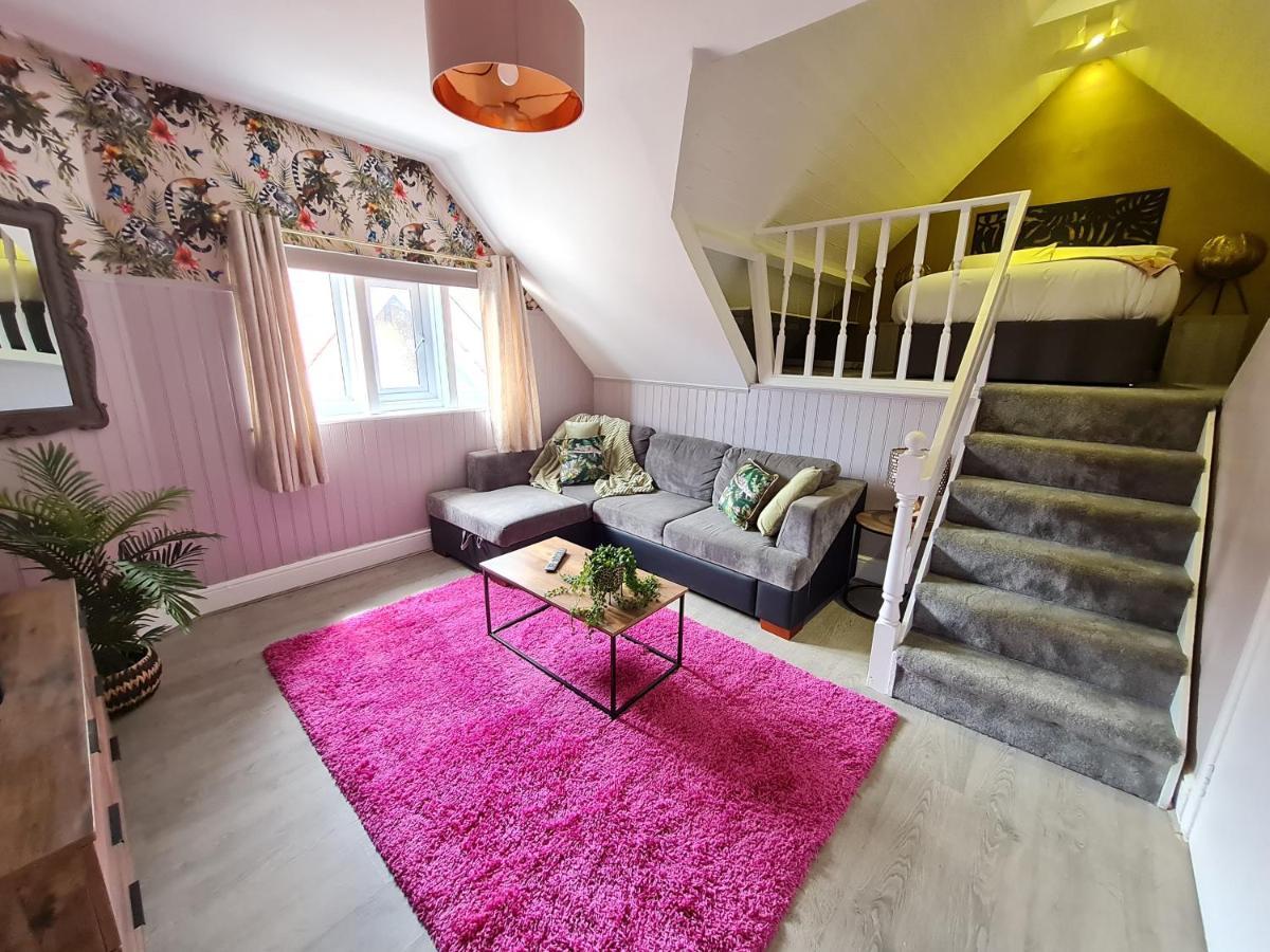 Lemur Lodge - Boutique Apartments - Short Stroll To The Beach Bournemouth Kültér fotó