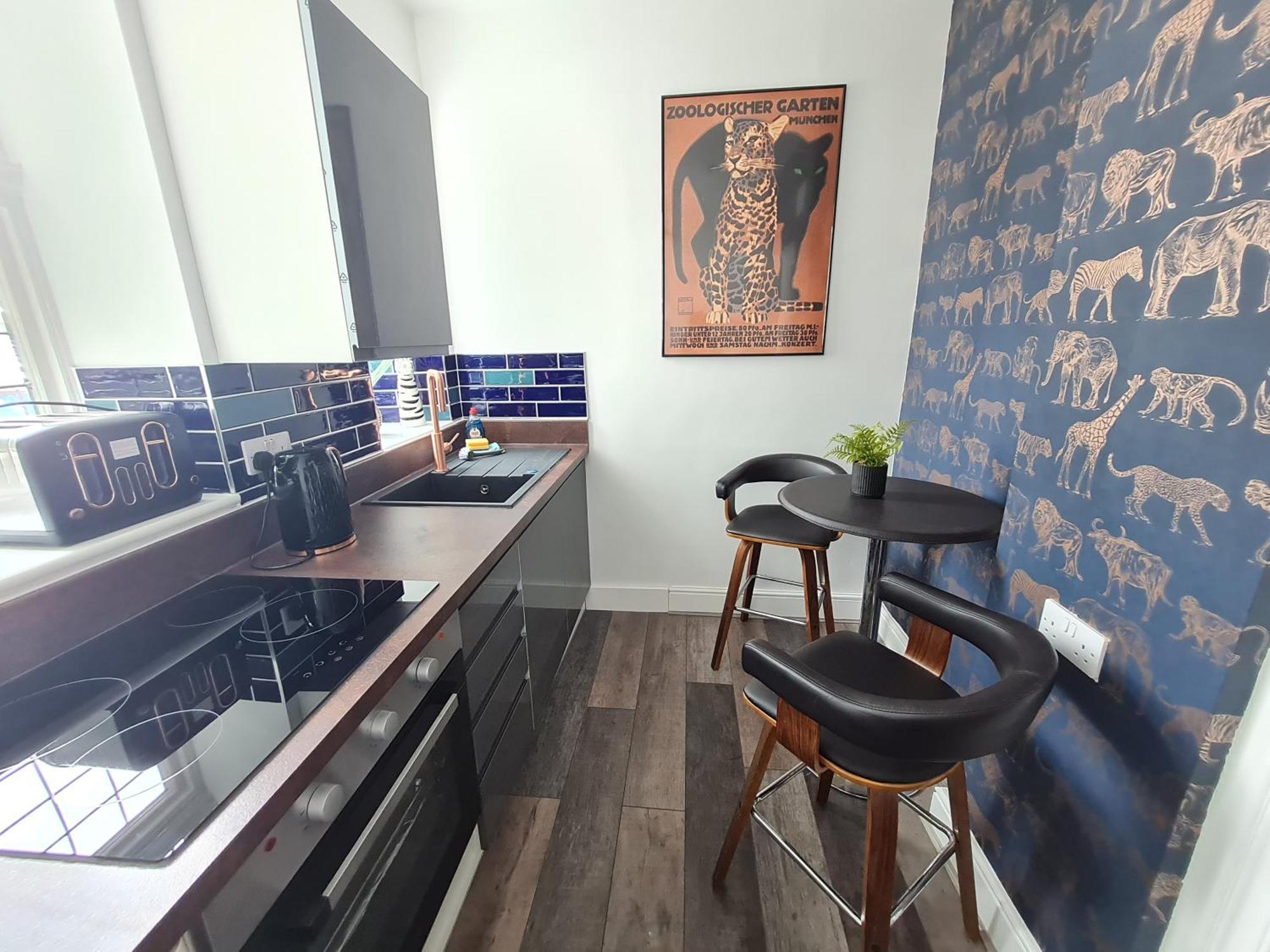 Lemur Lodge - Boutique Apartments - Short Stroll To The Beach Bournemouth Kültér fotó