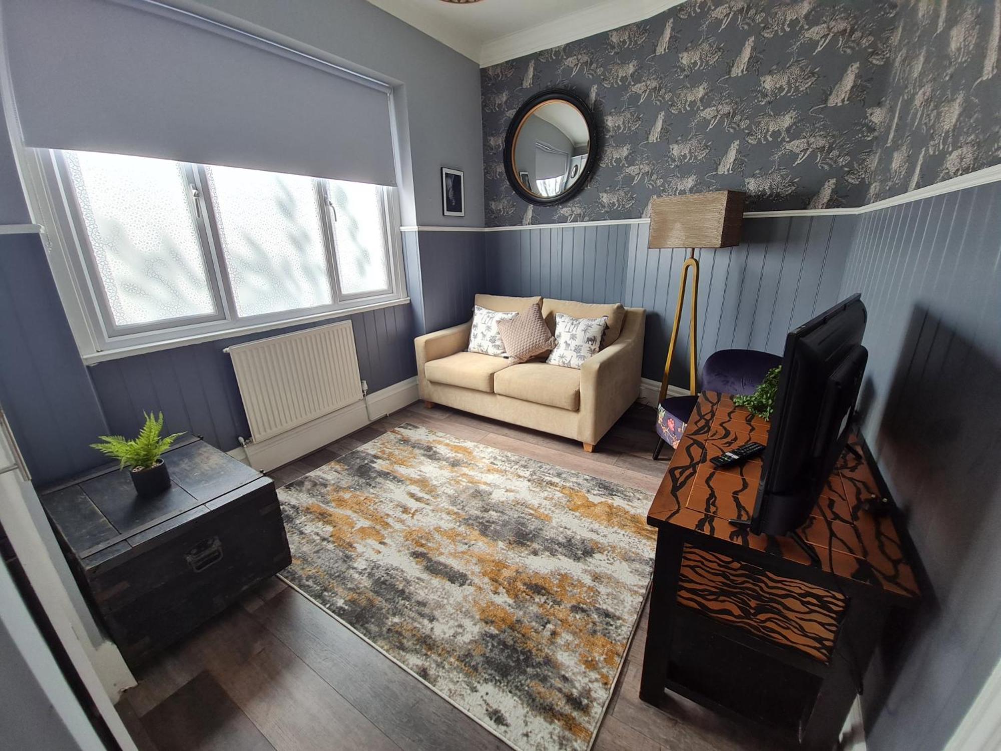 Lemur Lodge - Boutique Apartments - Short Stroll To The Beach Bournemouth Kültér fotó
