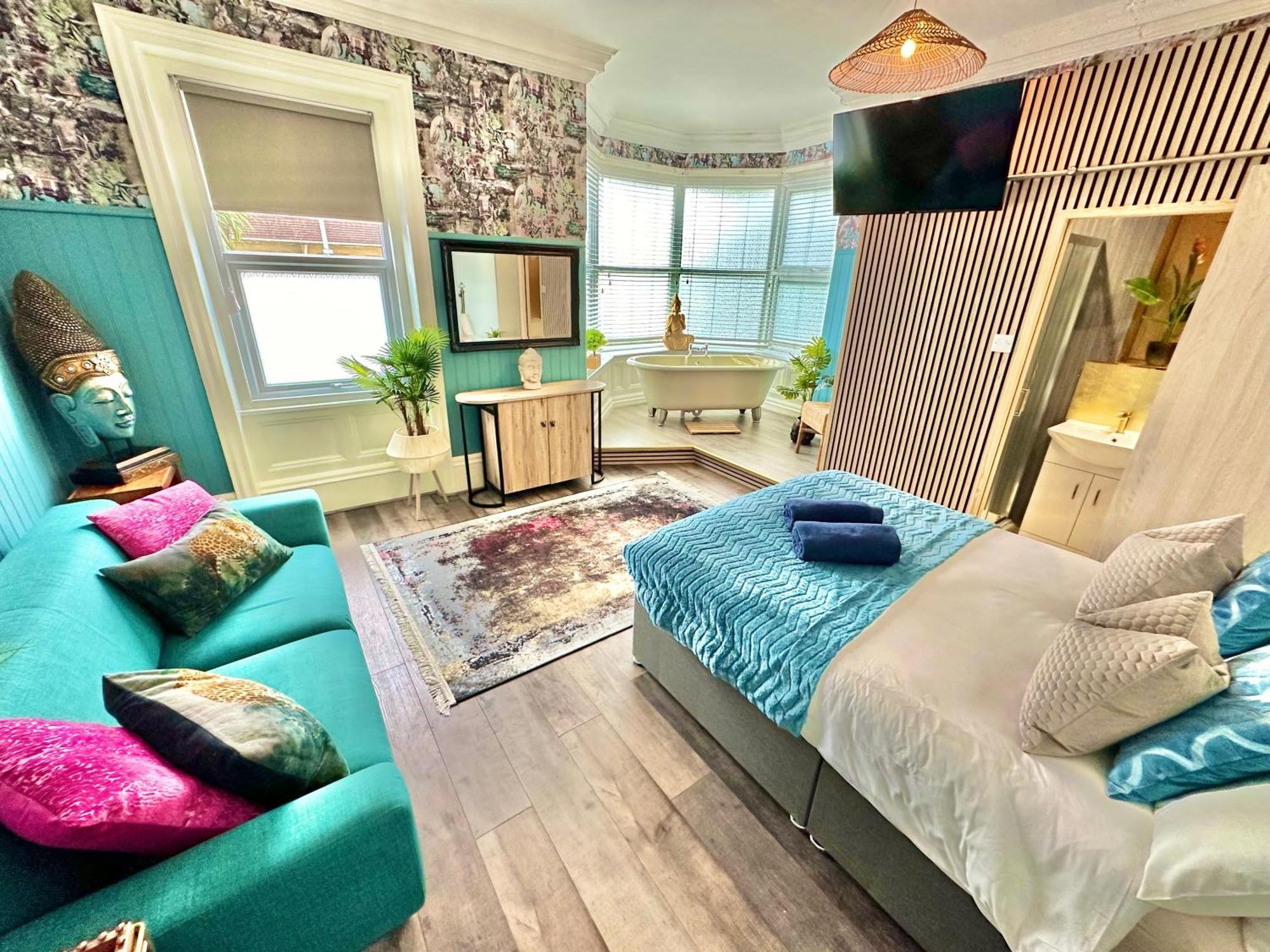 Lemur Lodge - Boutique Apartments - Short Stroll To The Beach Bournemouth Kültér fotó